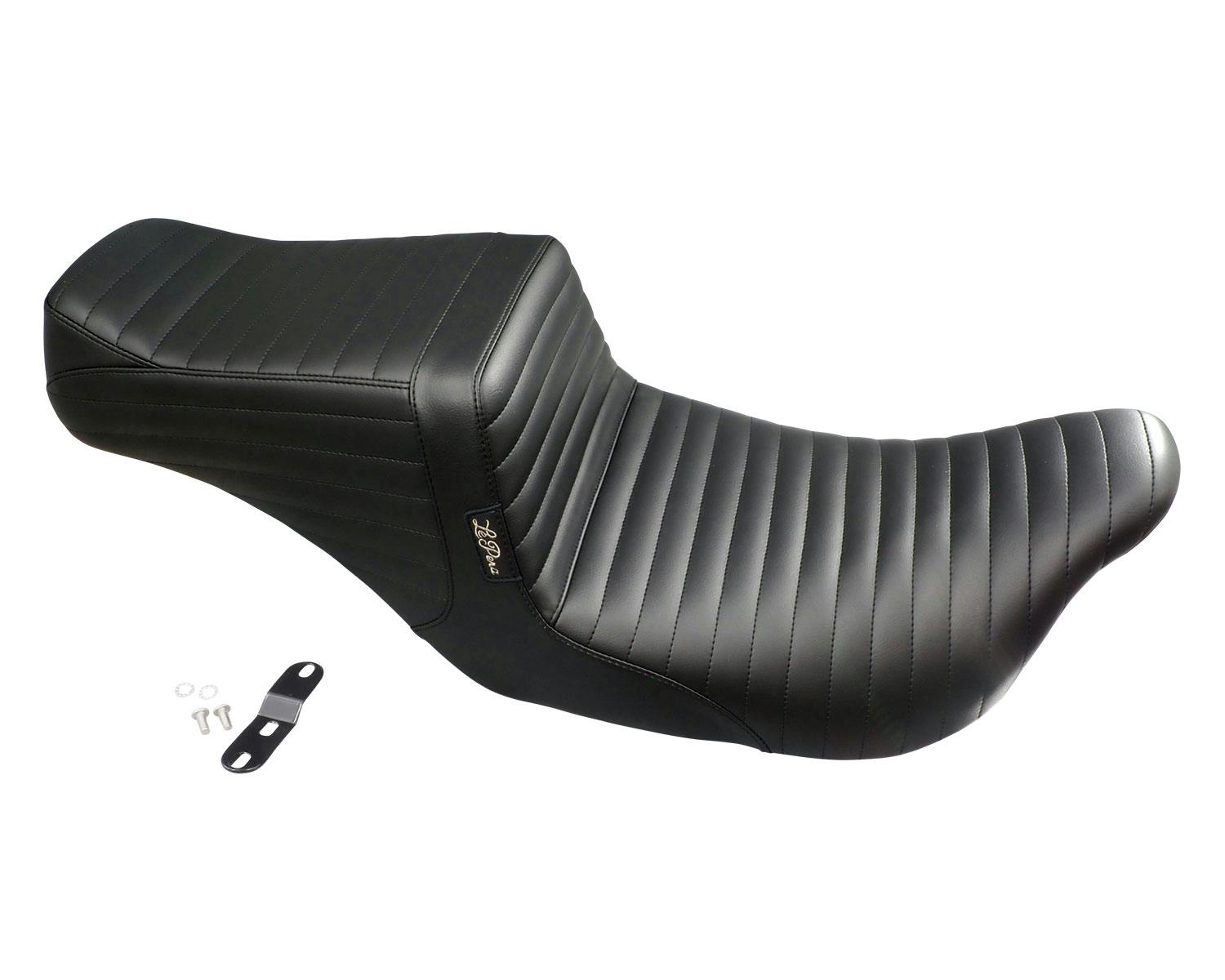 LePera ラペラ テールウィップシート 08年以降 ツアラー 横タックロール