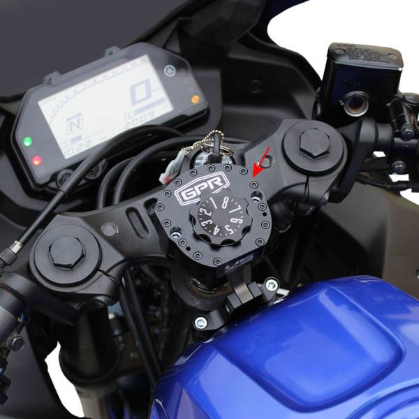 【セール特価】 ステアリングダンパー 19年-23年 ヤマハ YZF-R3 黒