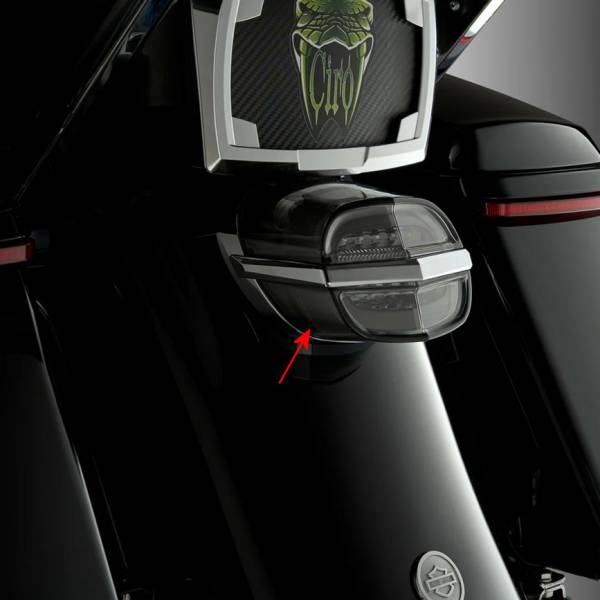 Lightstrikeアーマーテールライト 23年 ハーレー FLHFB 黒