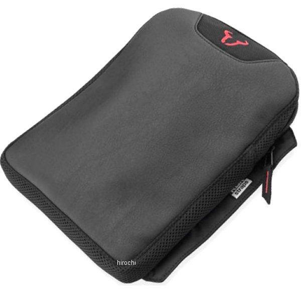 トラベラー ピリオンクッション 22x30cm 黒