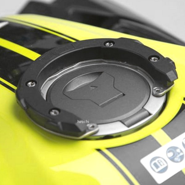 EVOタンクリング 5穴 17年-18 年 CBR250RR