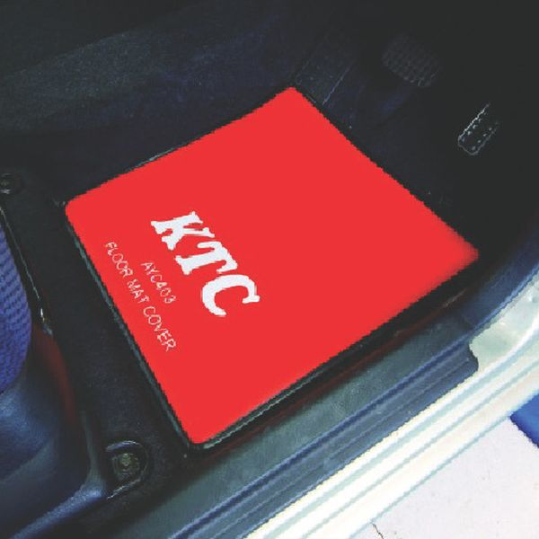 821-7840  フロアマットカバー