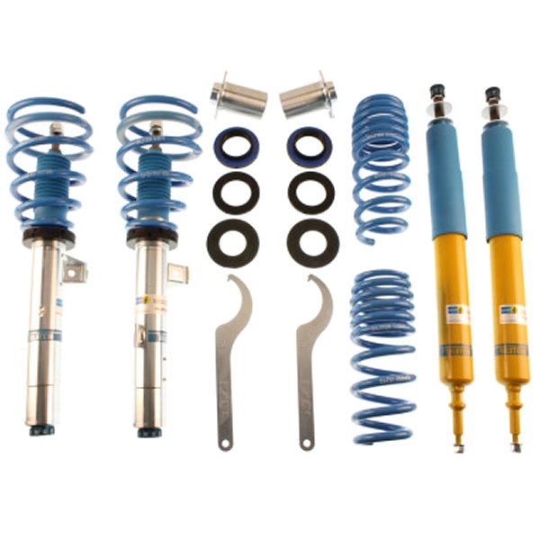 B16 2006 BMW 330i Base フロント and リア Performance Suspension System