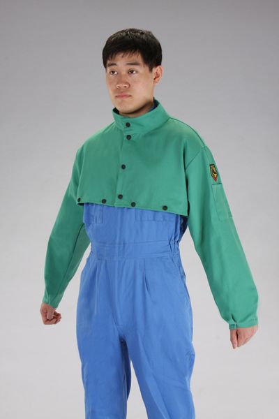 [M] 難燃ｼｮｰﾄｼﾞｬｹｯﾄ