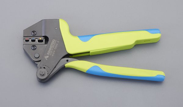 0.5-6.0m㎡  圧着ﾍﾟﾝﾁ(絶縁端子