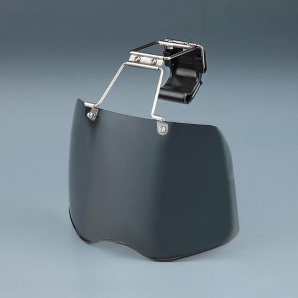 フェイスプロテクター（ヘルメット取付型）