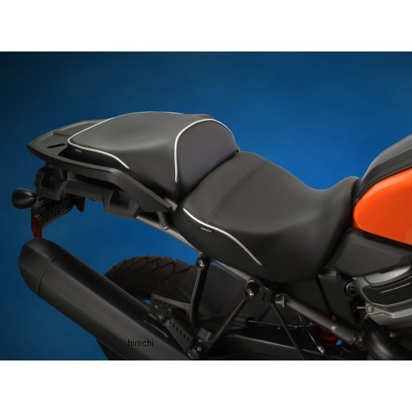 Premium レギュラーフロント&リアシート Duratex ハーレー パンアメリカ パイピング:メタリックシルバー