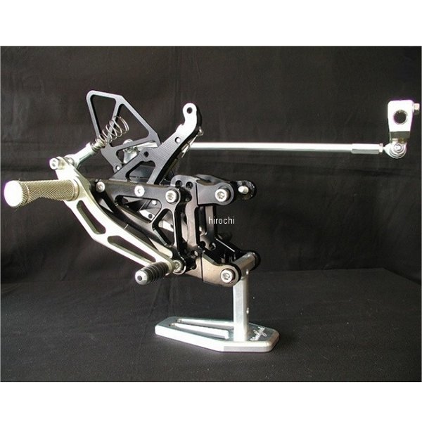 バックステップキット 04年-06年 YZF-R1 黒/シャンパンゴールド