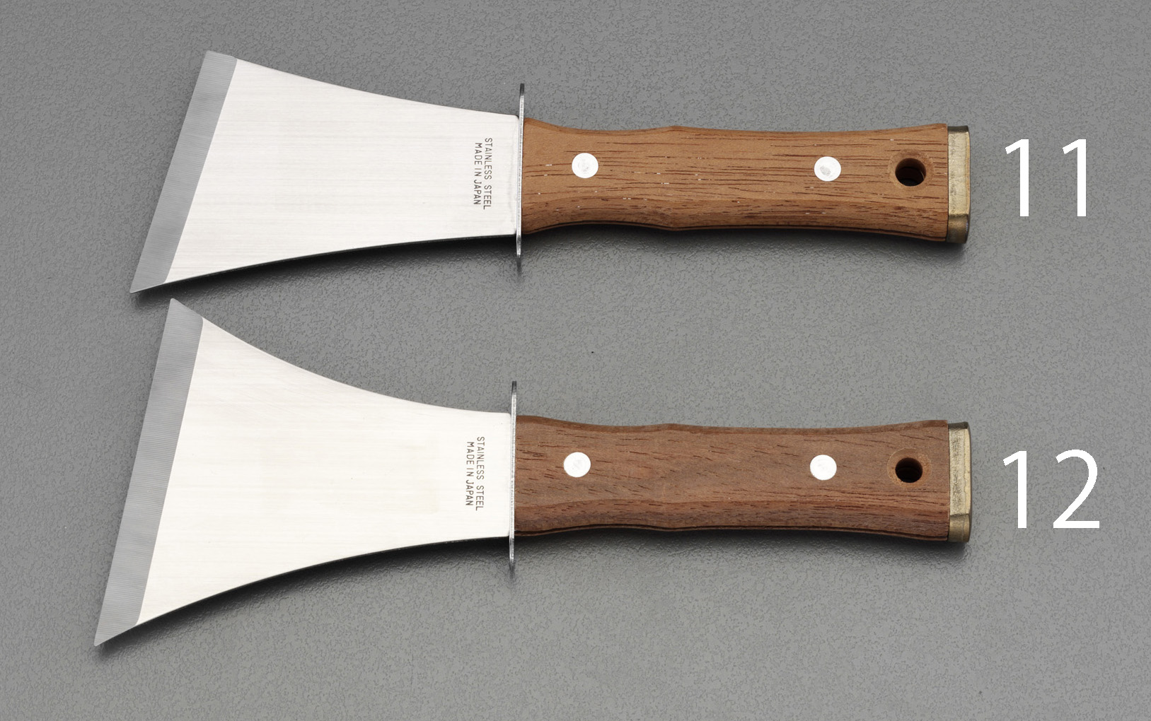 70x215mm ツバ付貫通柄スクレーパー(ステンレス製)