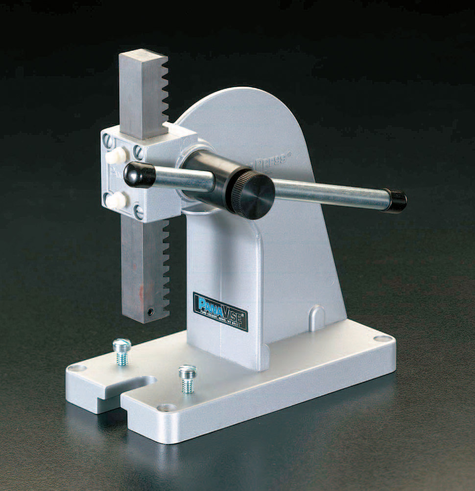 227kg/94x177x177mm ミニプレス(ラック式)