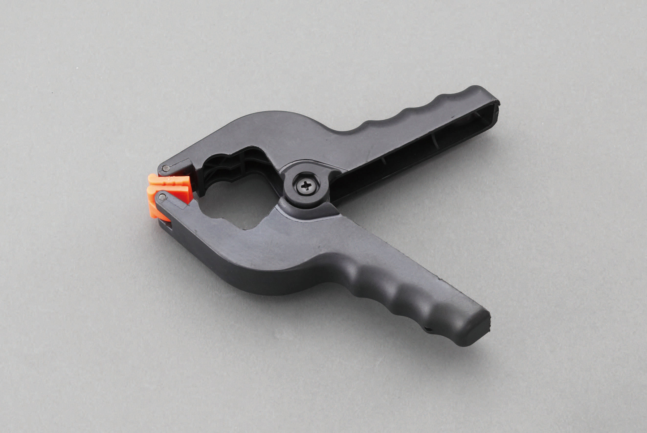 40mm クランプ(プラスチック製)