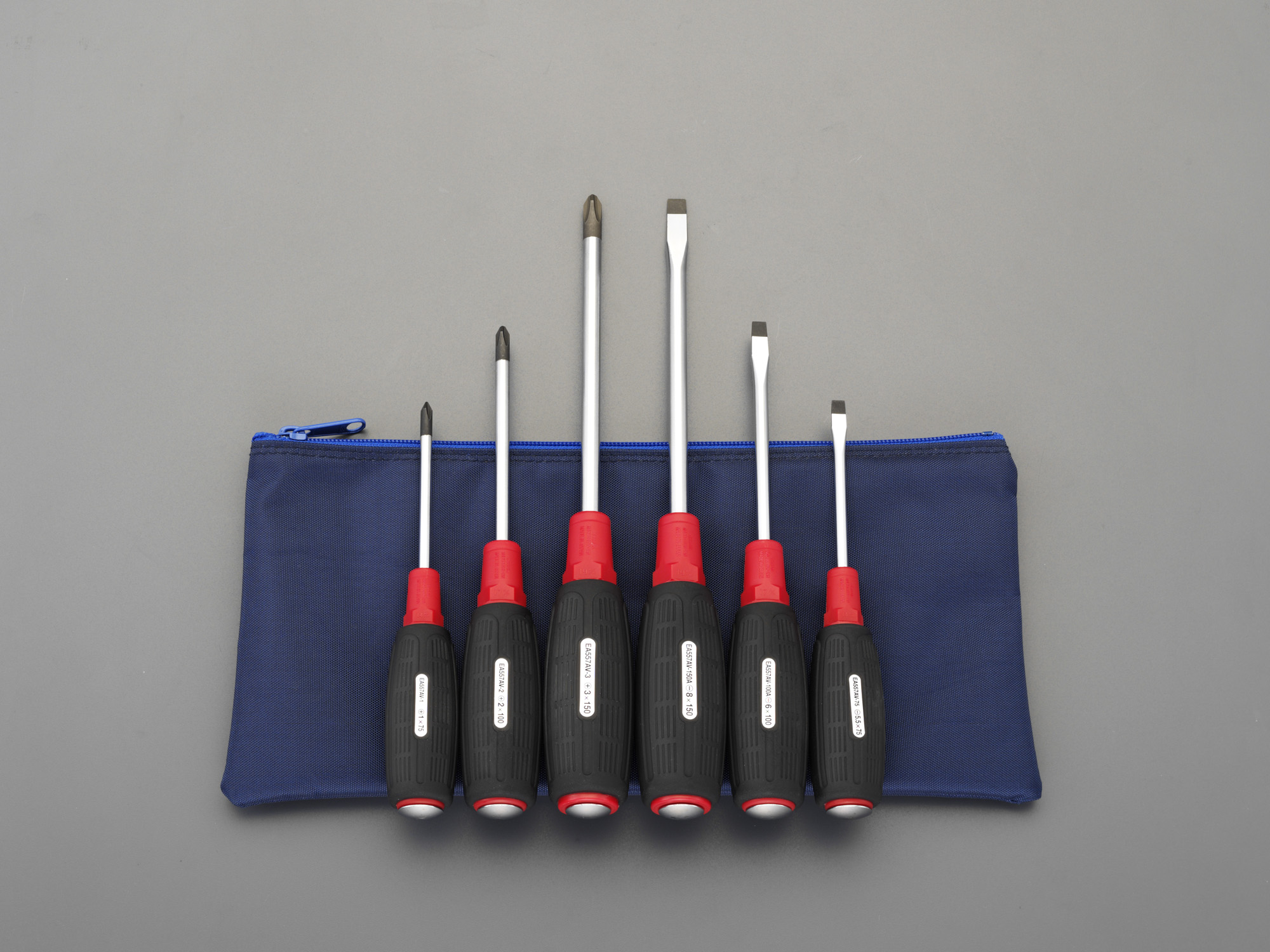 EA557AV600  6本組 ドライバー 貫通柄 ケース付