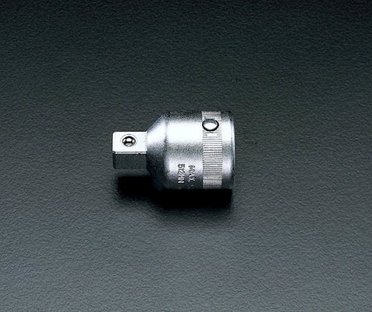 1/2"sq x 3/4"sq ソケットアダプター