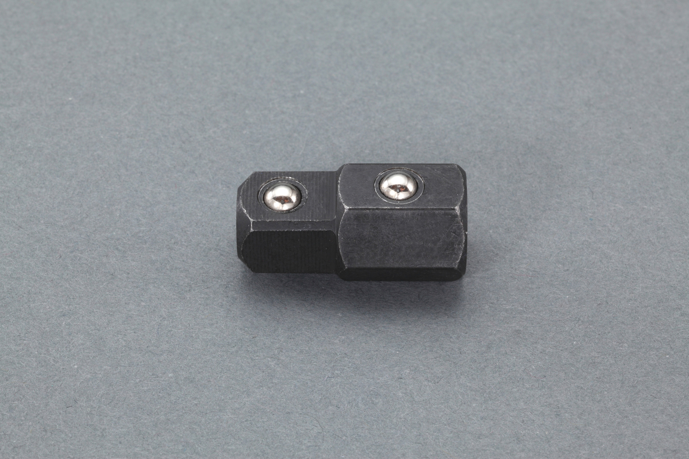 1/4"sq ソケットアダプター(10mmギアレンチ用)