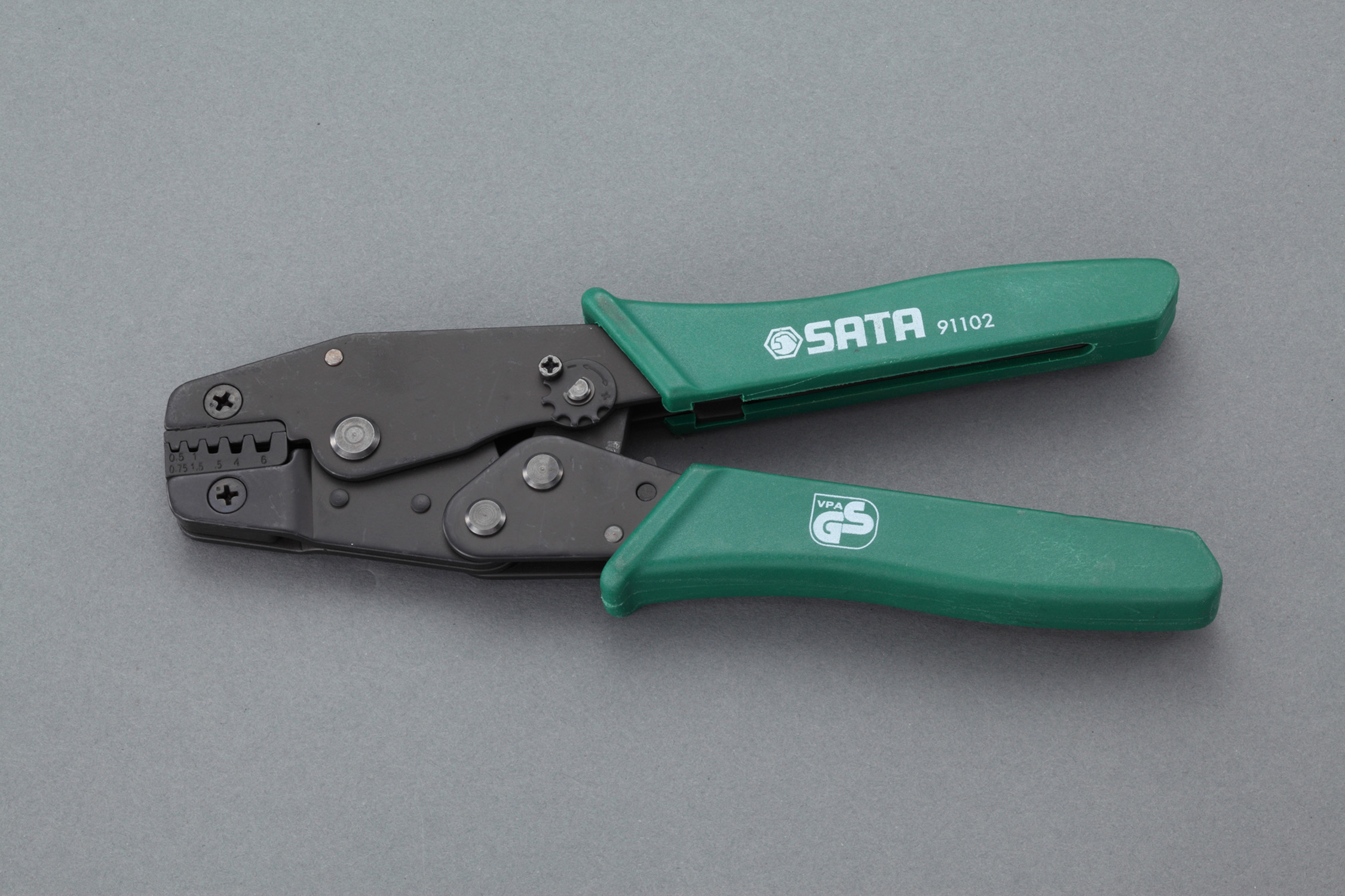 0.5-6mm2 圧着ペンチ(フェルール端子用)