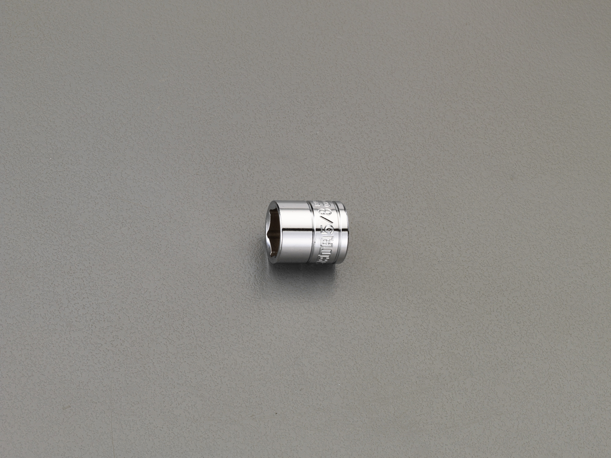 3/8"sqx 1/2" ソケット
