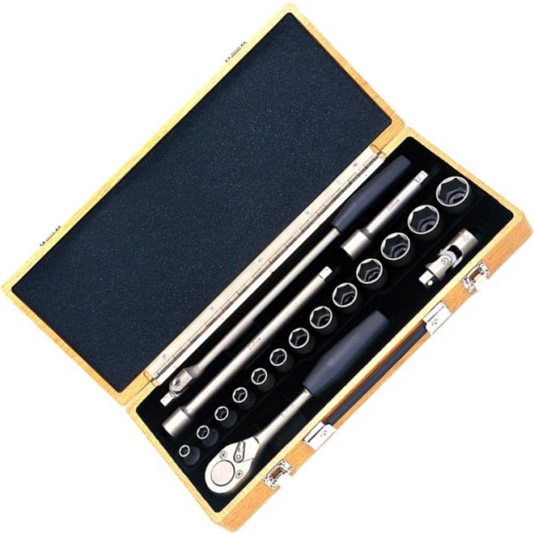 チタンソケットセット 18ヶ組