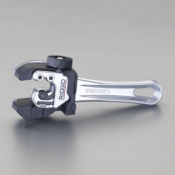 1/4"-1 1/8" チューブカッター(ラチェットハンドル付)