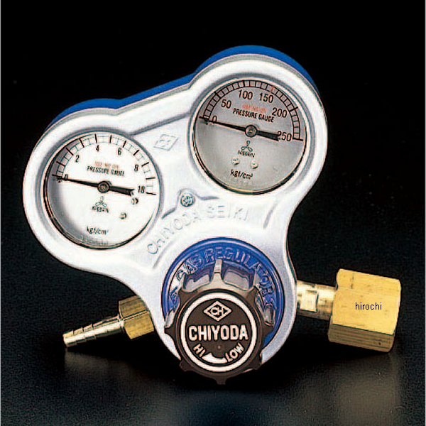 チッソガス調整器