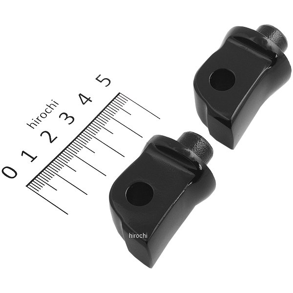 ペグアダプター スプライン パッセンジャー側 18年-21年 FLHC 黒 2個入り