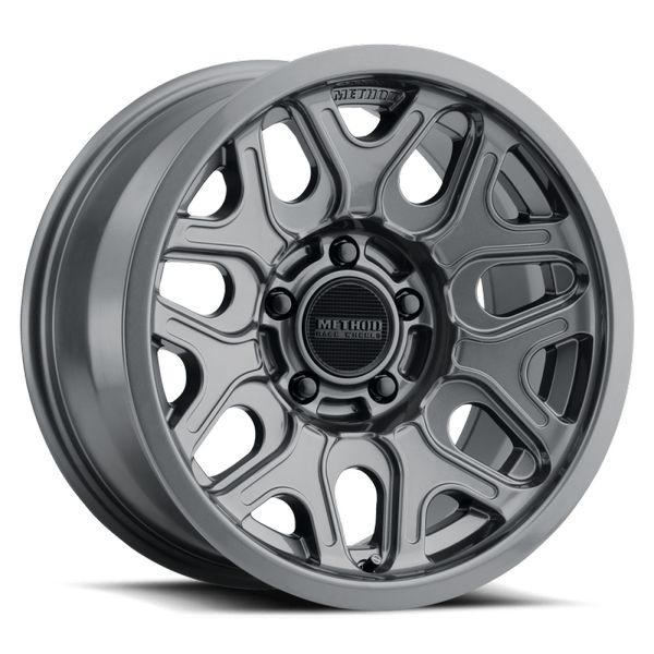 Method MR322 / 20x10 / 6x5.5 BP / -18ET / 4.76in BS / 106.25mm CB - Gloss Titanium Wheel