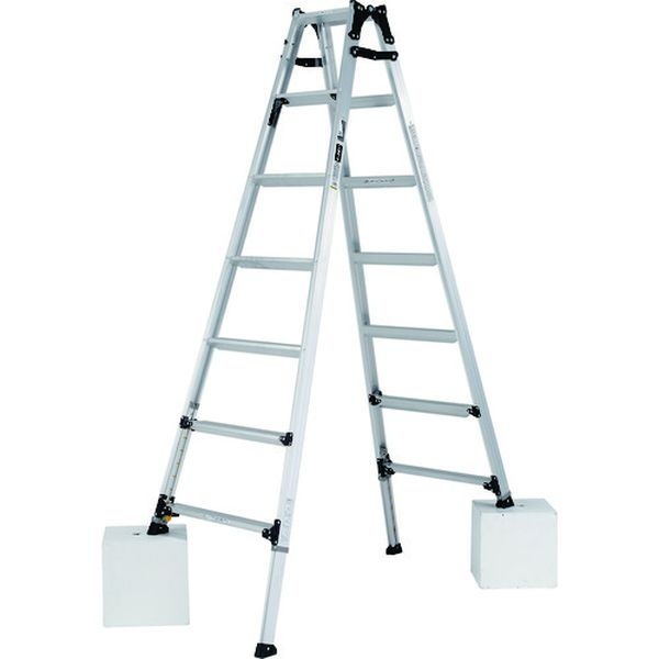 伸縮脚立(ステップ幅広)210cm 最大使用質量100kg