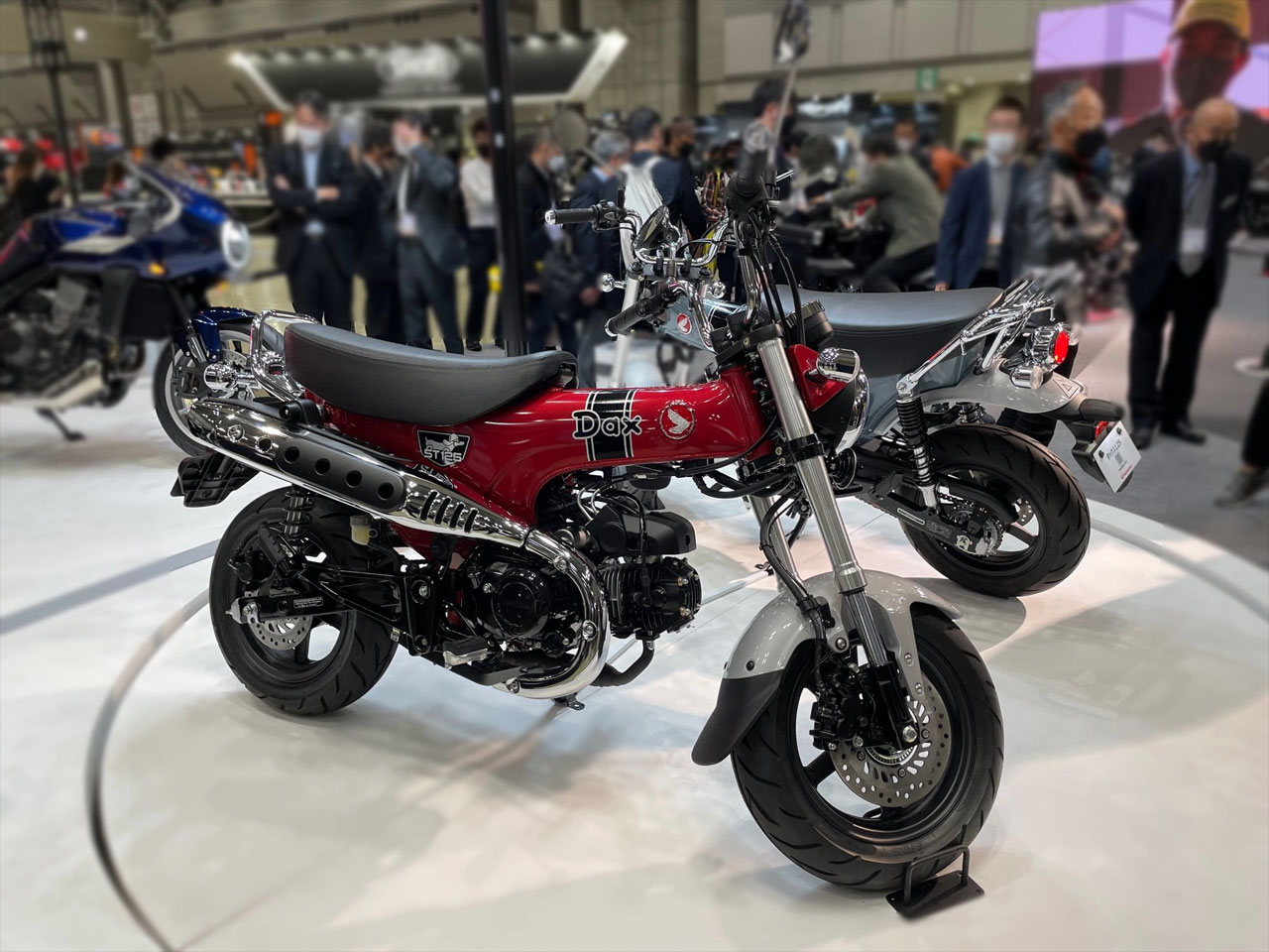 遊び心いっぱいのファンバイク DAX125 カスタムパーツ特集！！